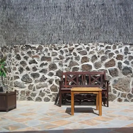 Apartamento Playa Blanca Sleeps 2 Wifi *